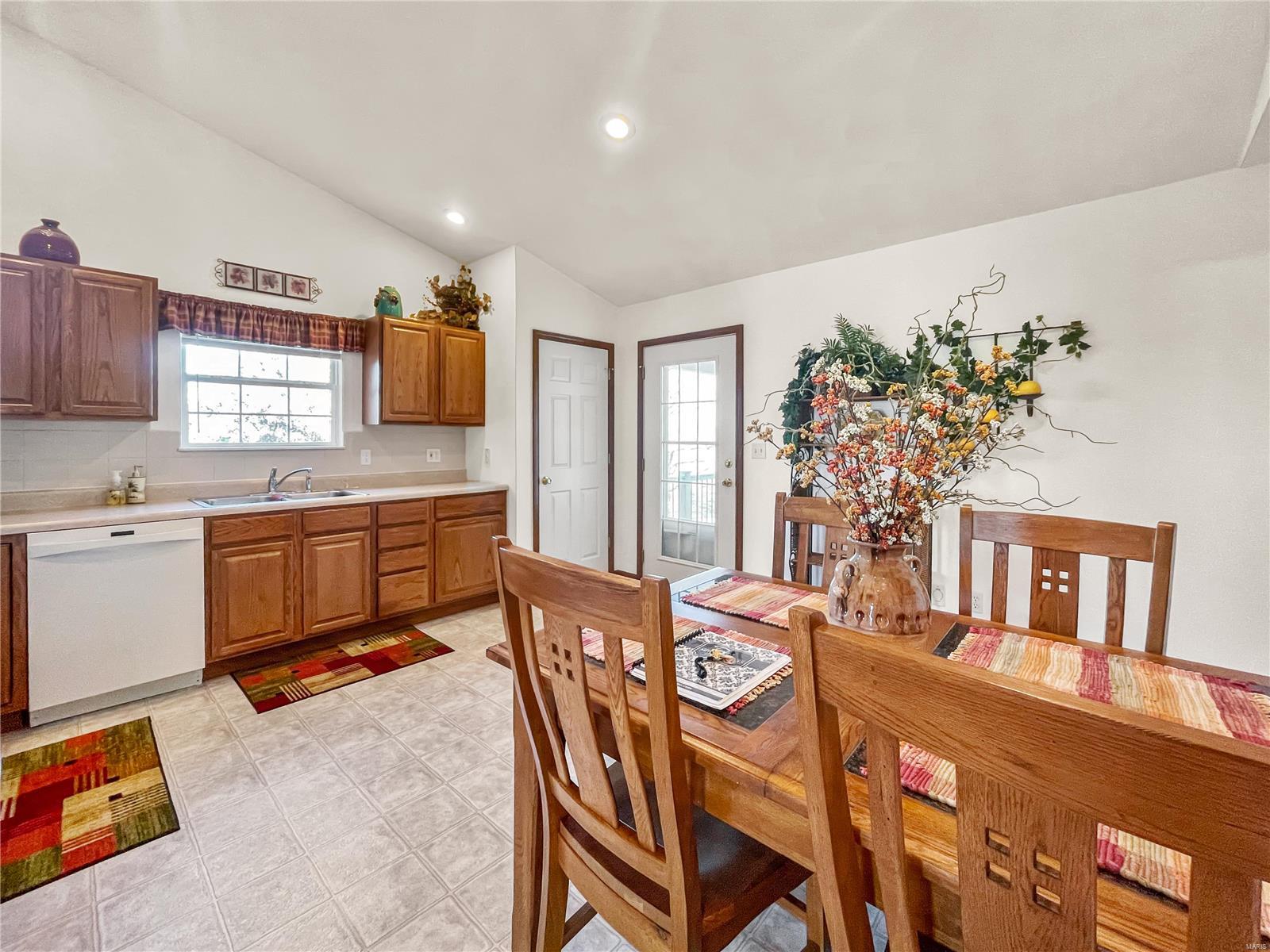 314 Westview Court Waterloo, IL 62298 - Photo 7 of 30 Gallery Image 7
