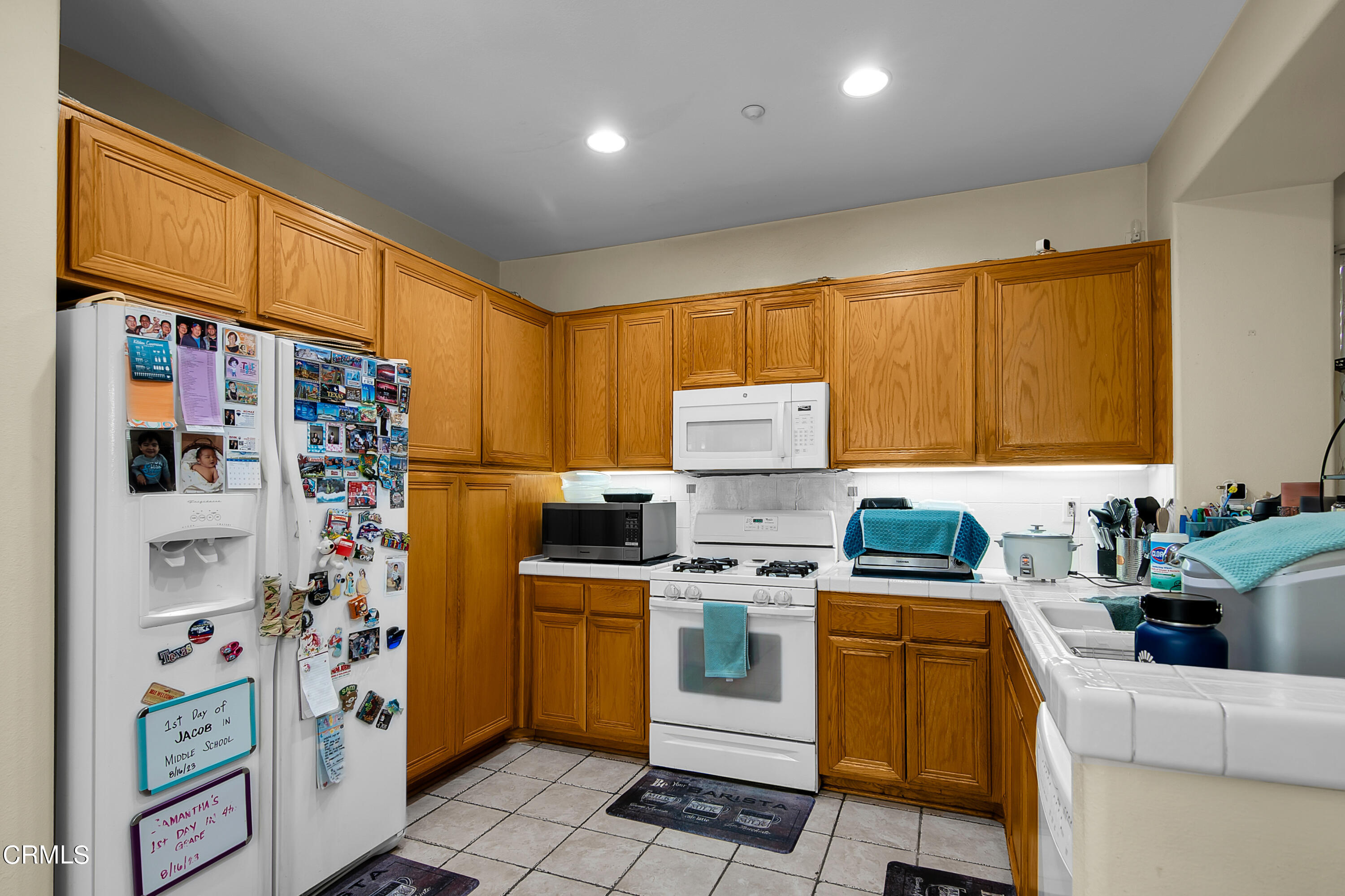 1611 Sonata Drive Oxnard, CA 93030 - Photo 10 of 25 a room with storage and utility