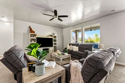 $540,000 | 10890 West Sharpthorn Street, Boise, ID 83709