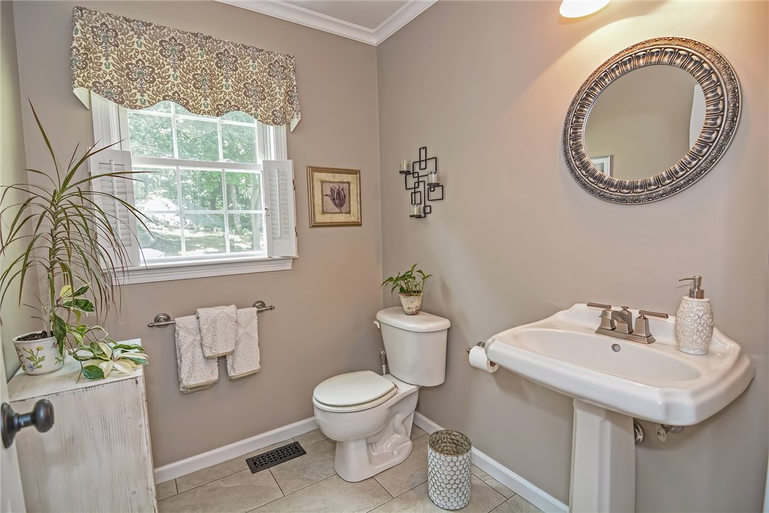 250 Old Staples Road Cumberland, RI 02864 - Photo 17 of 40 Gallery Image 17