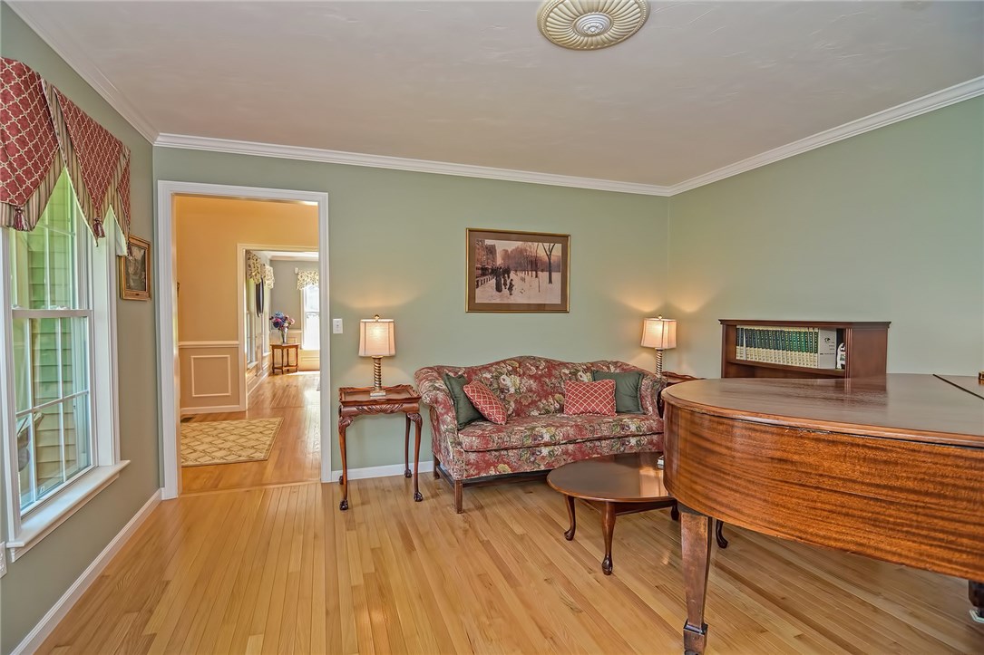 250 Old Staples Road Cumberland, RI 02864 - Photo 19 of 40 Gallery Image 19