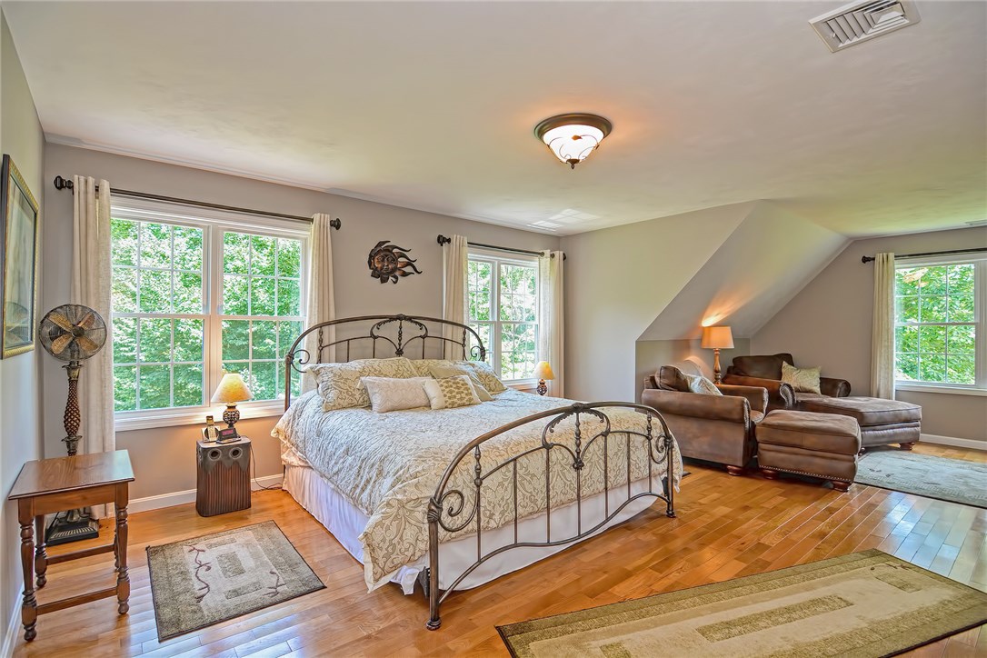 250 Old Staples Road Cumberland, RI 02864 - Photo 21 of 40 Gallery Image 21