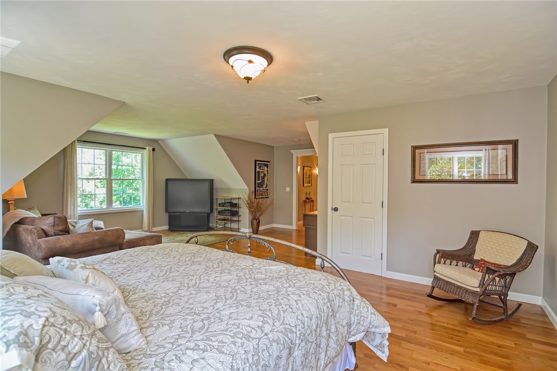 250 Old Staples Road Cumberland, RI 02864 - Photo 22 of 40 Gallery Image 22
