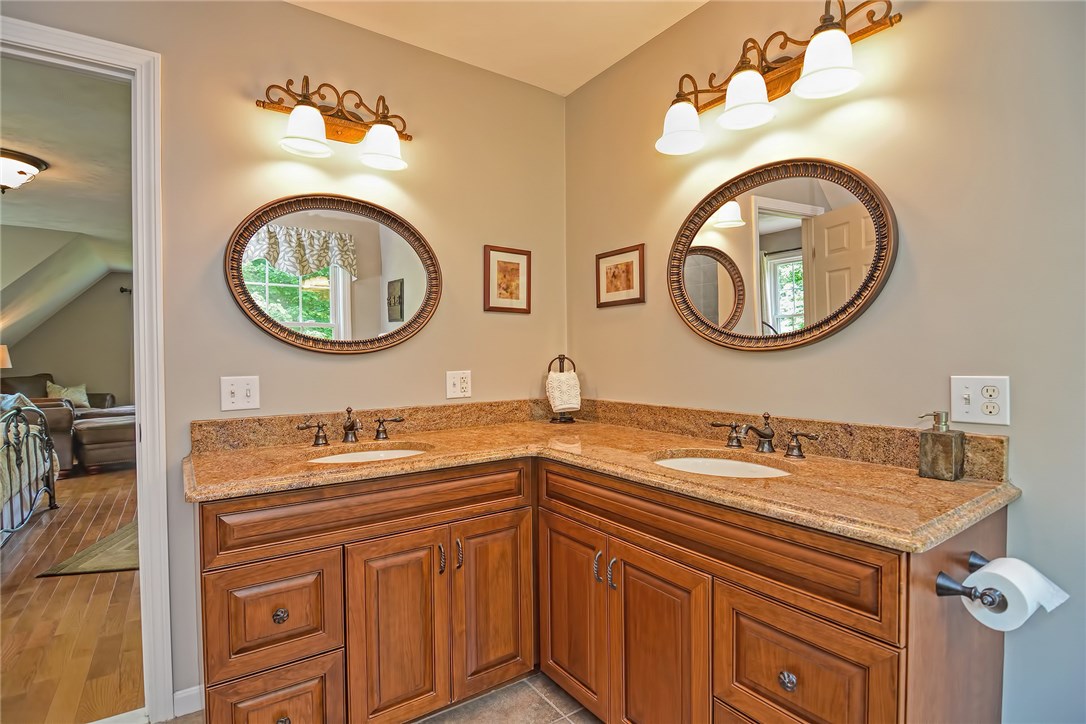 250 Old Staples Road Cumberland, RI 02864 - Photo 25 of 40 Gallery Image 25