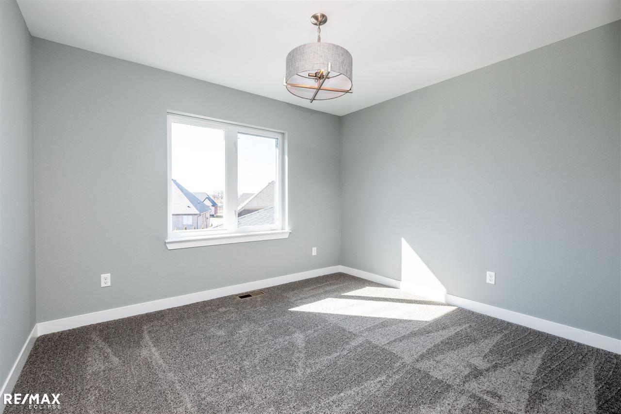 49409 Split Rock Road Macomb, MI 48044 - Photo 32 of 35