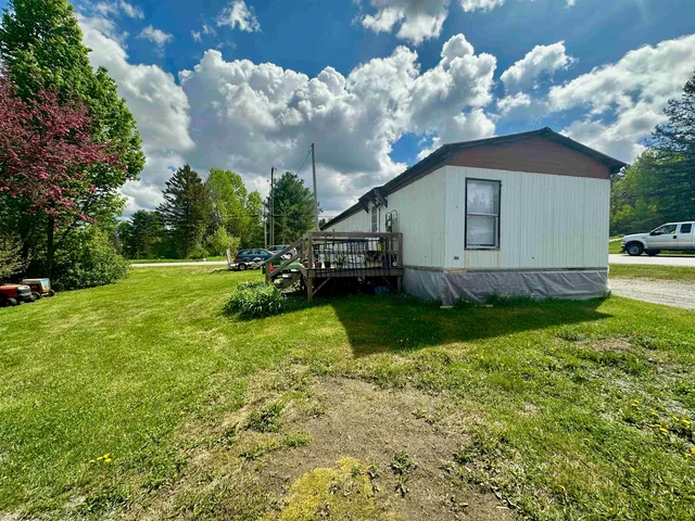 $300,000 | 1665 Highway 16, Hardwick, VT 05836