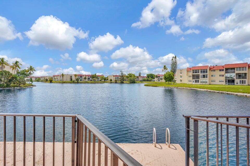 3091-e Sunrise Lakes Drive East, Unit 207 Sunrise, FL 33322 - Photo 32 of 53 20240716205359442938000000-o