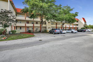 3091-e Sunrise Lakes Drive East, Unit 207 Sunrise, FL 33322 - Photo 48 of 53 thumbnail-0190bb55-6aa1-7262-a842-648dc9