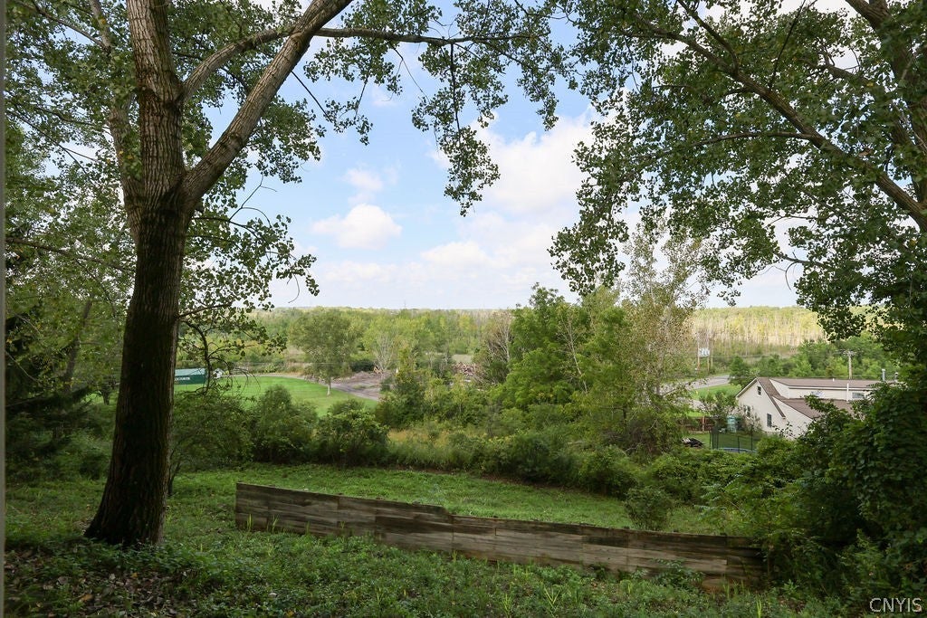5787 Innsbruck Road East Syracuse, NY 13057 - Photo 44 of 50 Gallery Image 44