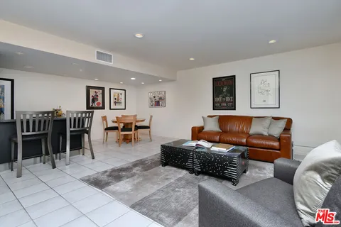 $1,549,000 | 6041 Ellenview Avenue, Woodland Hills, CA 91367