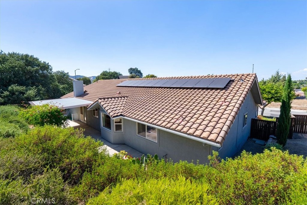 676 Red Cloud Road Paso Robles, CA 93446 - Photo 41 of 49 Rooftop solar