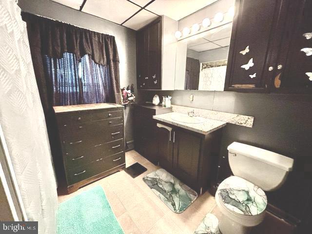 621 Lake Street Lancaster, PA 17603 - Photo 13 of 30 a bathroom with a sink vanity granite and a mirror
