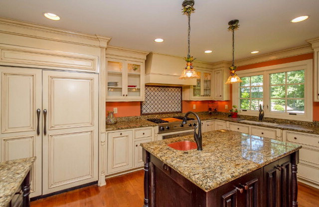 3709 Inverness Way Martinez, GA 30907 - Photo 11 of 39 Gallery Image 11