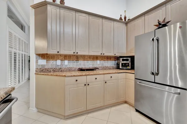 $11,000 | 10732 Grande Boulevard, West Palm Beach, FL 33412