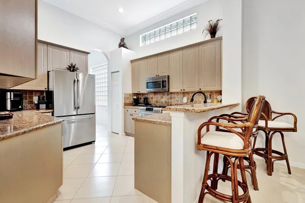 $11,000 | 10732 Grande Boulevard, West Palm Beach, FL 33412