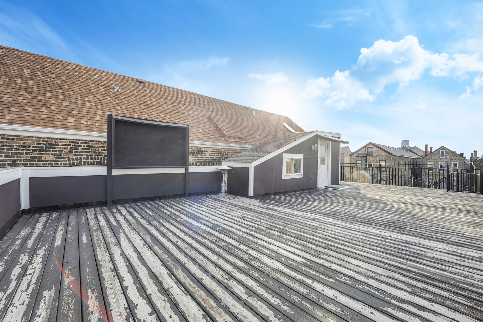 1317 West 18th Place, Unit 1F Chicago, IL 60608 - Photo 23 of 26 a view of a terrace