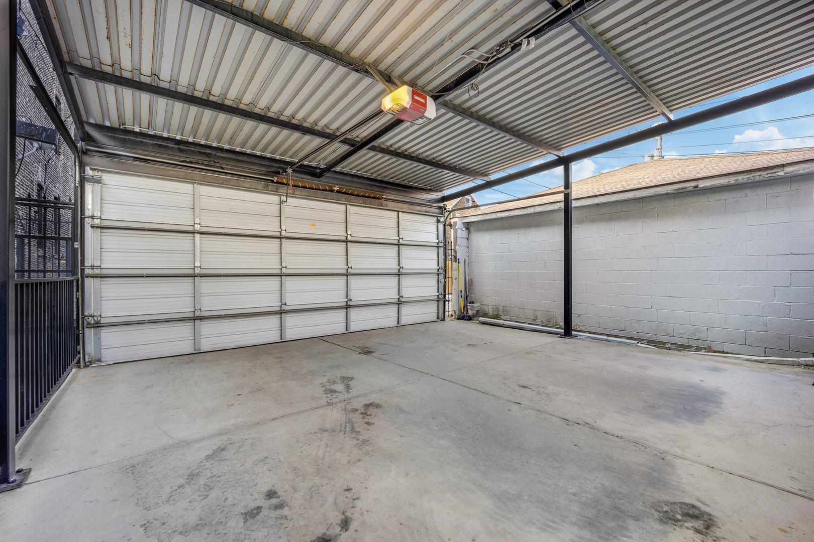 1317 West 18th Place, Unit 1F Chicago, IL 60608 - Photo 24 of 26 a view of a garage