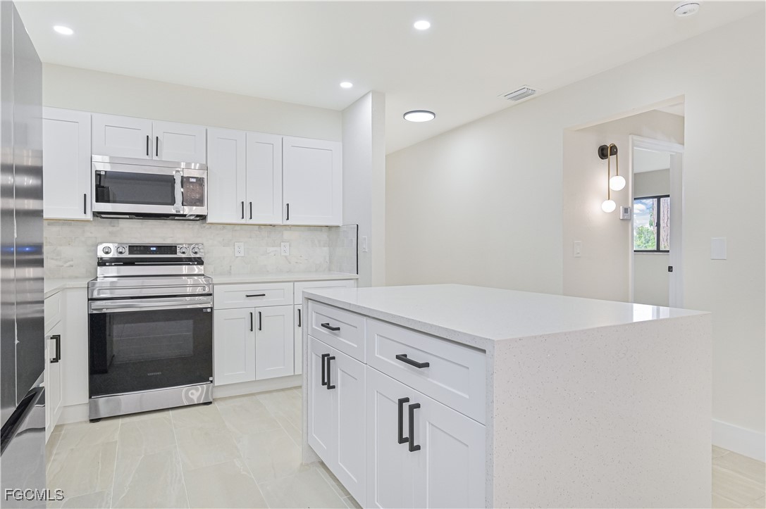 7327-7331 Albany Road Fort Myers, FL 33967 - Photo 8 of 48 Gallery Image 8