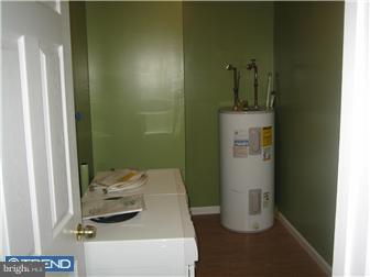 124 Prospect Road Sicklerville, NJ 08081 - Photo 7 of 12 Gallery Image 7