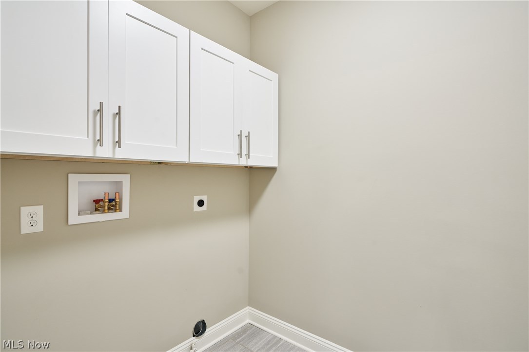 2965 Rockefeller Road Wickliffe, OH 44092 - Photo 9 of 29 Gallery Image 9