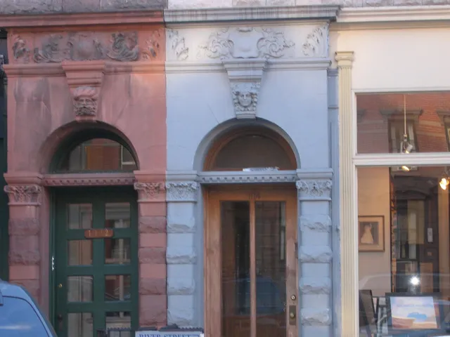 $3,950 | 1114 Washington Street, Unit 2, Hoboken, NJ 07030