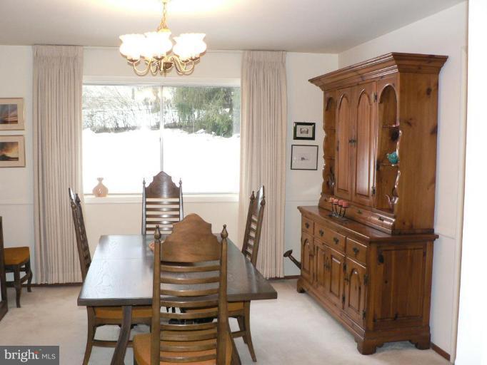 12528 Montclair Drive Silver Spring, MD 20904 - Photo 6 of 28 Dining Room
