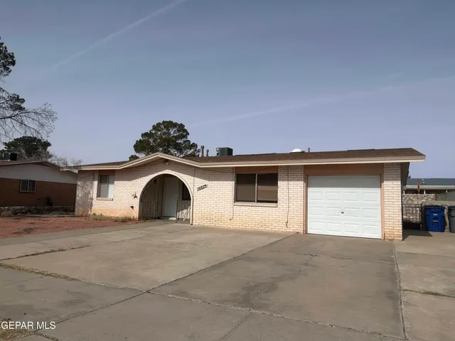 $200,000 | 10829 Ivanhoe Drive, El Paso, TX 79935