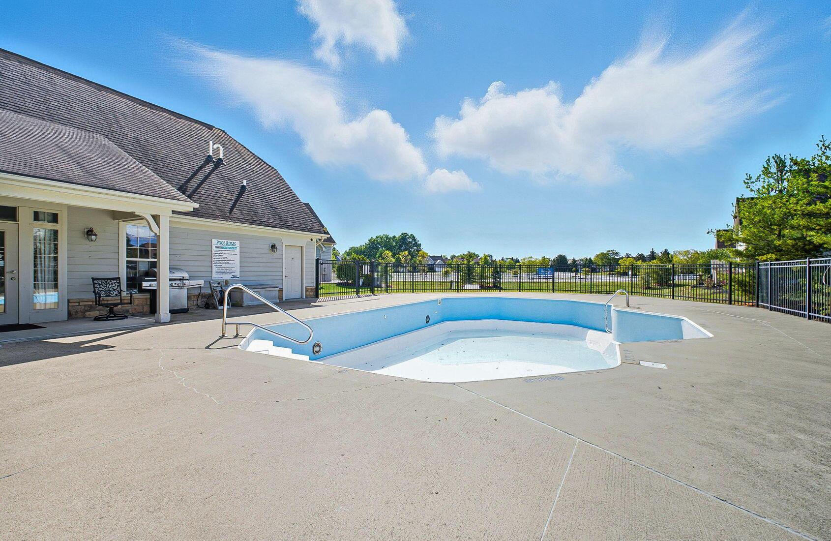 11 Murphys View Powell, OH 43065 - Photo 51 of 55 Pool