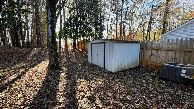 $1,950 | 2644 St Charles Lane Northwest, Kennesaw, GA 30144