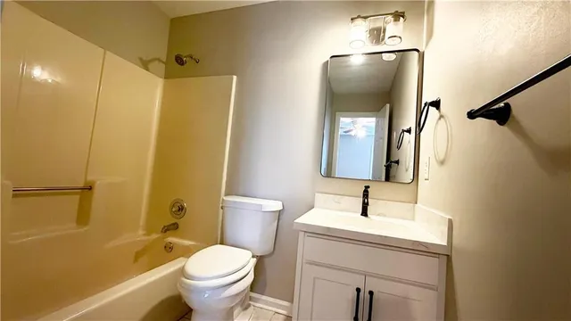 $1,950 | 2644 St Charles Lane Northwest, Kennesaw, GA 30144