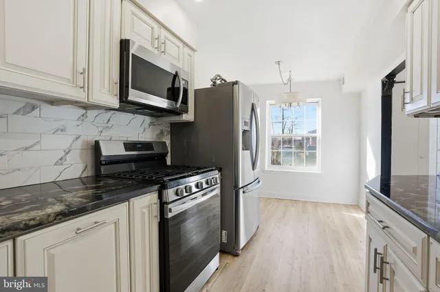 $199,900 | 12135 Academy Road, Unit 42, Philadelphia, PA 19154