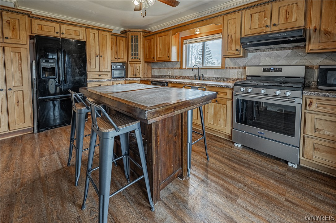 9255 Lake Road Somerset, NY 14012 - Photo 17 of 42