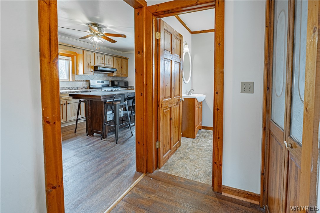 9255 Lake Road Somerset, NY 14012 - Photo 21 of 42