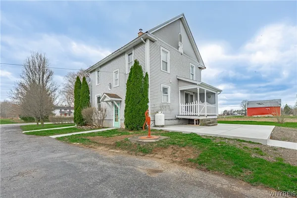 $249,999 | 9255 Lake Road, Somerset, NY 14012