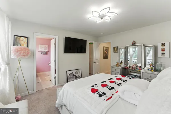 $3,200 | 406 Honeyberry Lane, Fredericksburg, VA 22405