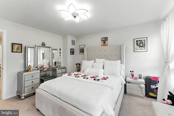 $3,200 | 406 Honeyberry Lane, Fredericksburg, VA 22405