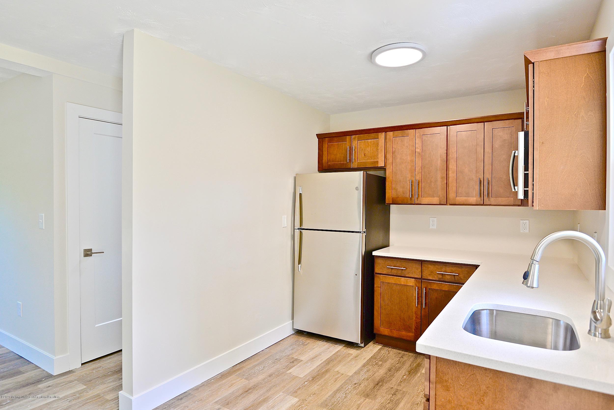 125 Queen Ann Road Brick, NJ 08723 - Photo 22 of 35 131a