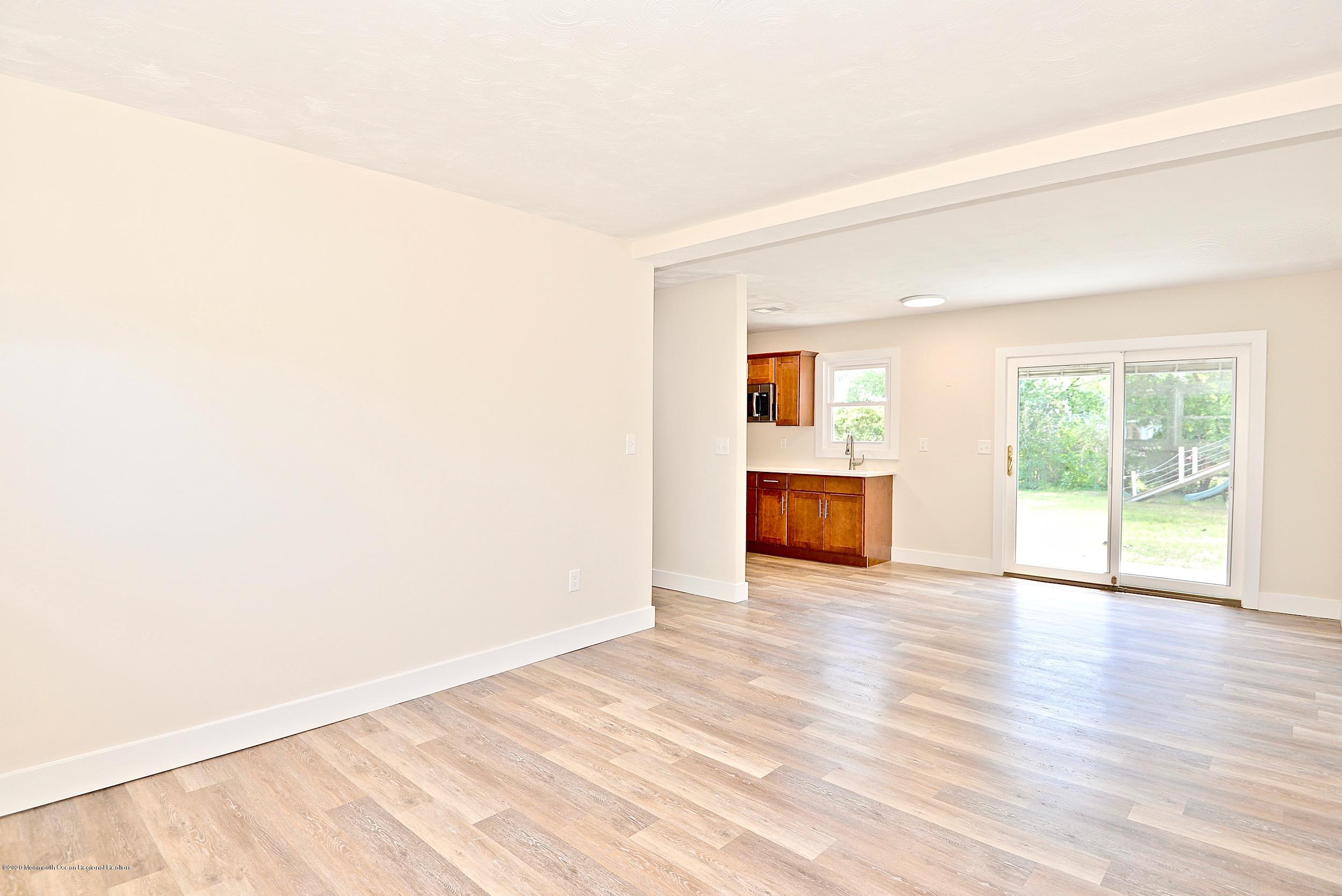 125 Queen Ann Road Brick, NJ 08723 - Photo 23 of 35 132a