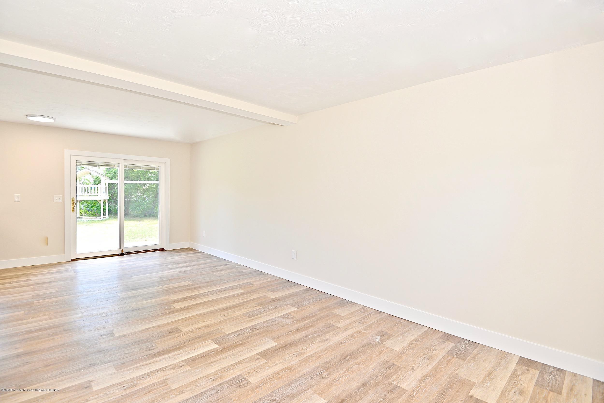 125 Queen Ann Road Brick, NJ 08723 - Photo 25 of 35 135a