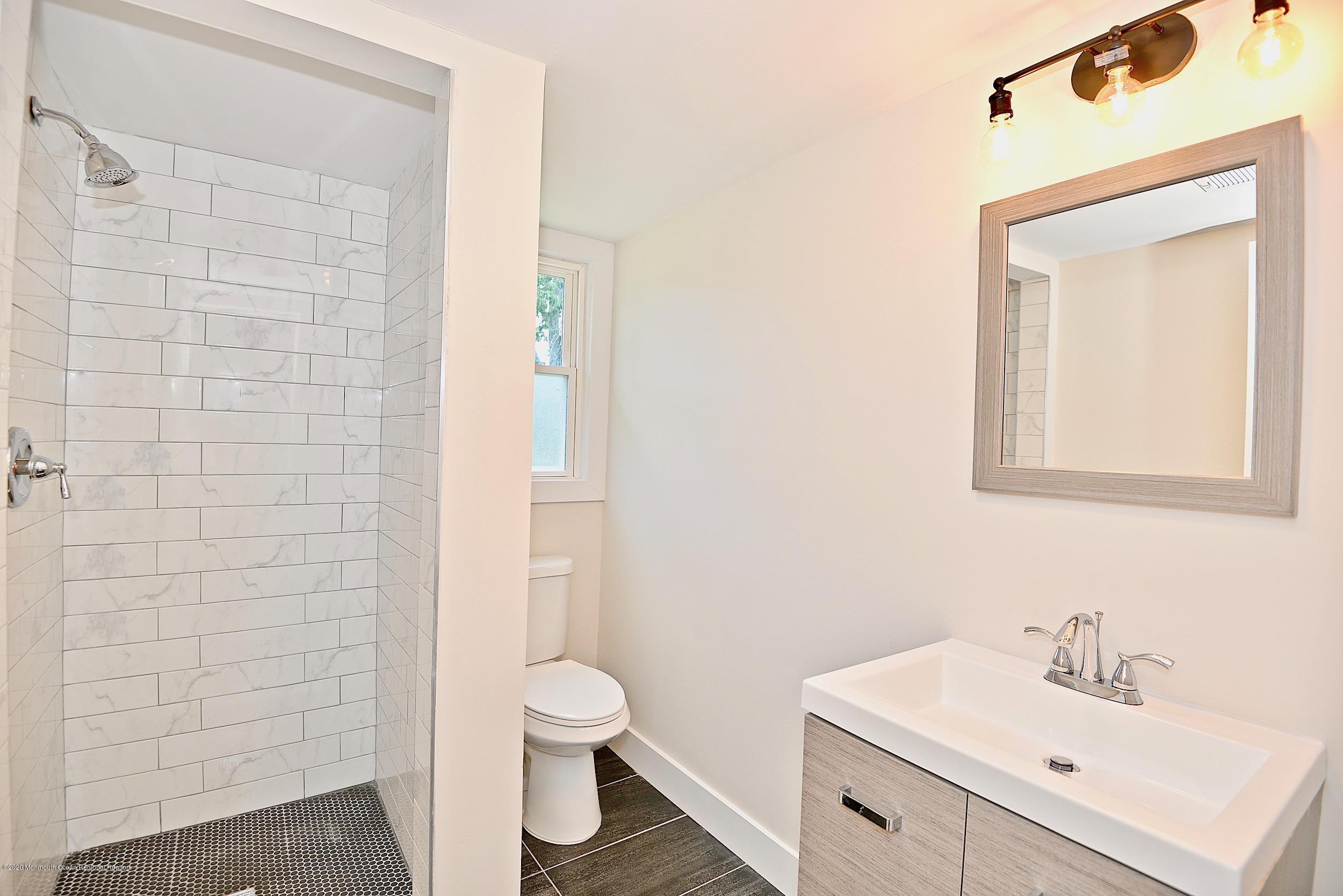125 Queen Ann Road Brick, NJ 08723 - Photo 28 of 35 139a