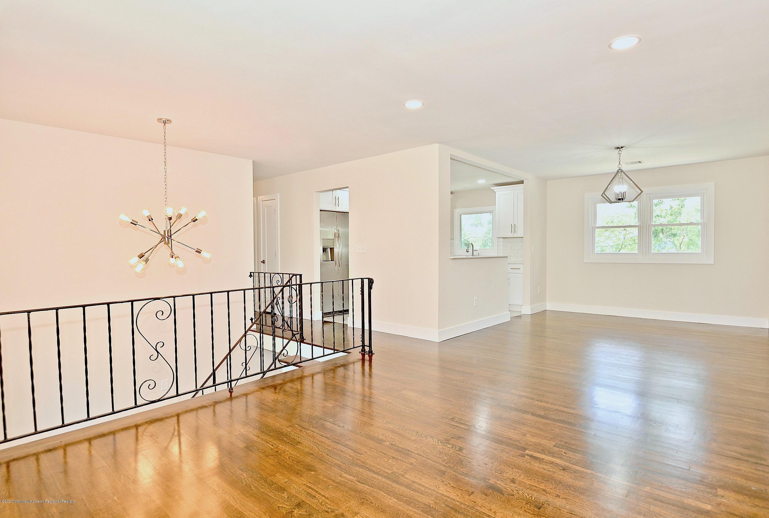 125 Queen Ann Road Brick, NJ 08723 - Photo 5 of 35 104a