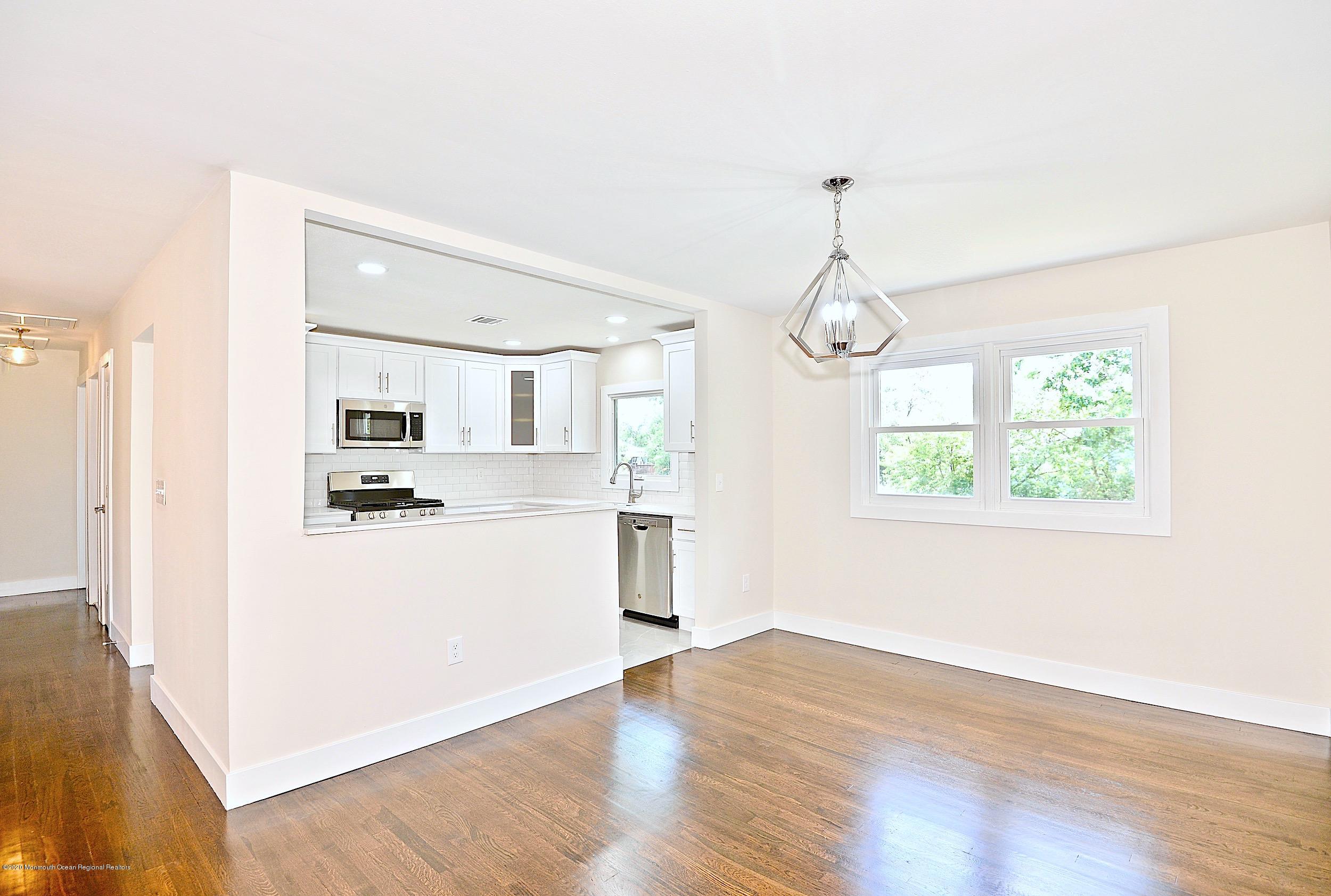 125 Queen Ann Road Brick, NJ 08723 - Photo 9 of 35 109a