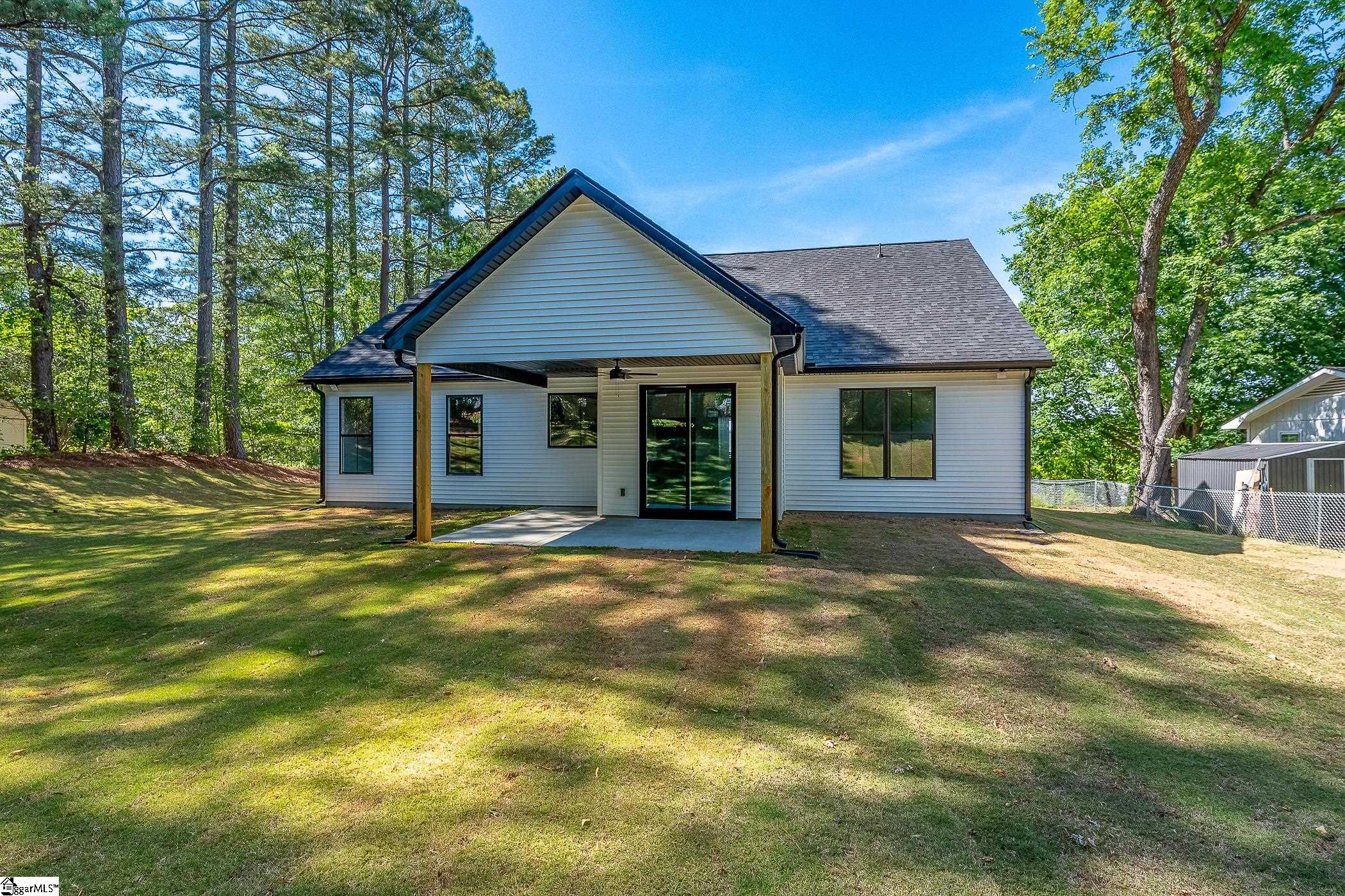 329 Wall Street Campobello, SC 29322 - Photo 28 of 30