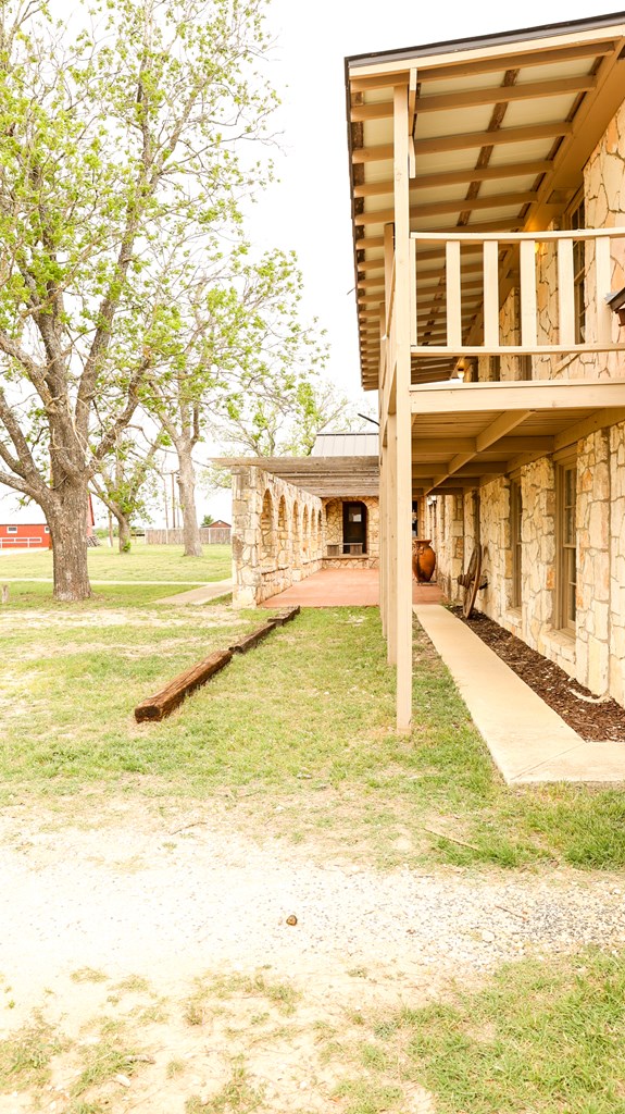 240 Peterson Farm Road Kerrville, TX 78028 - Photo 20 of 37