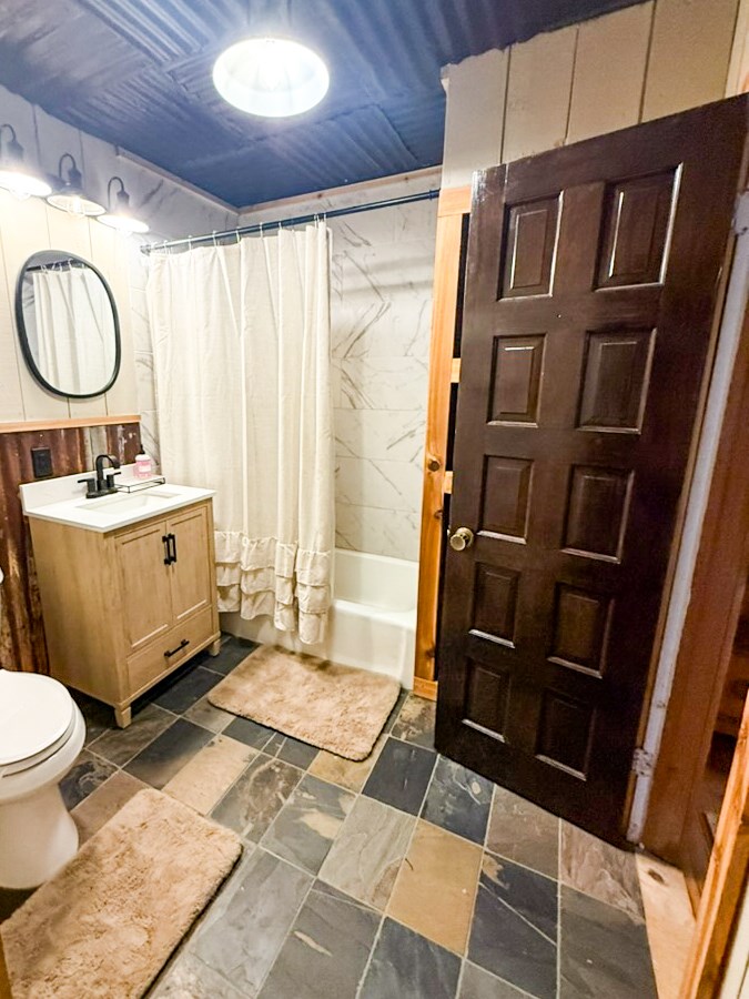 240 Peterson Farm Road Kerrville, TX 78028 - Photo 33 of 37