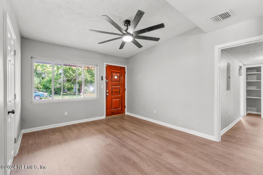 2730 Begonia Road Jacksonville, FL 32209 - Photo 5 of 33 2730 Begonia -11