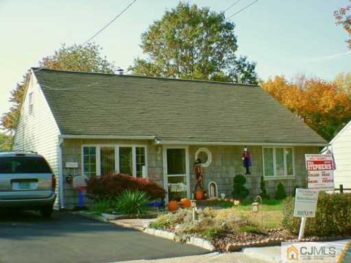 8 Richmond Road Edison, NJ 08817 - Photo 7 of 8