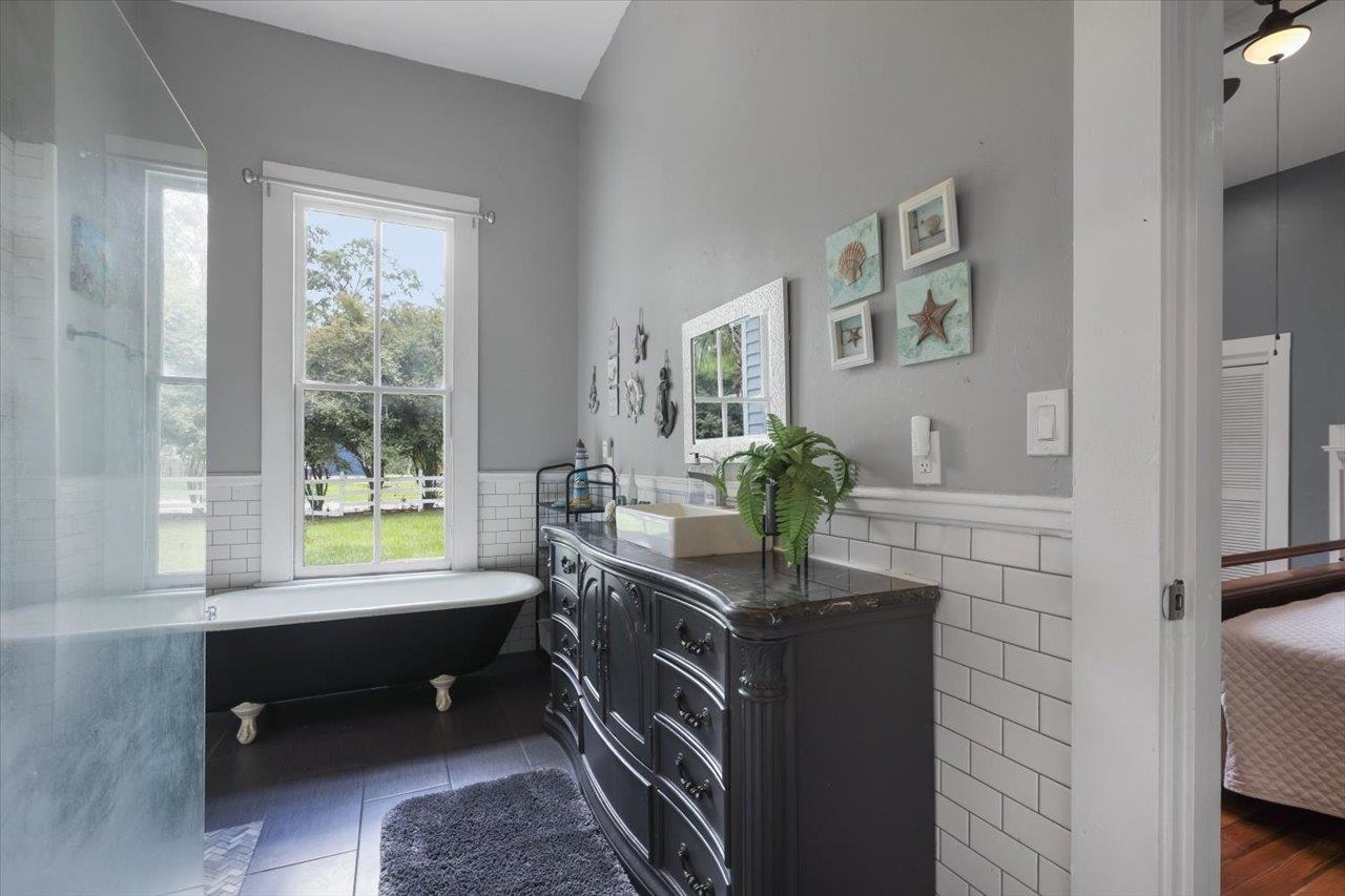 79 Lakeside Road Monticello, FL 32344 - Photo 24 of 43