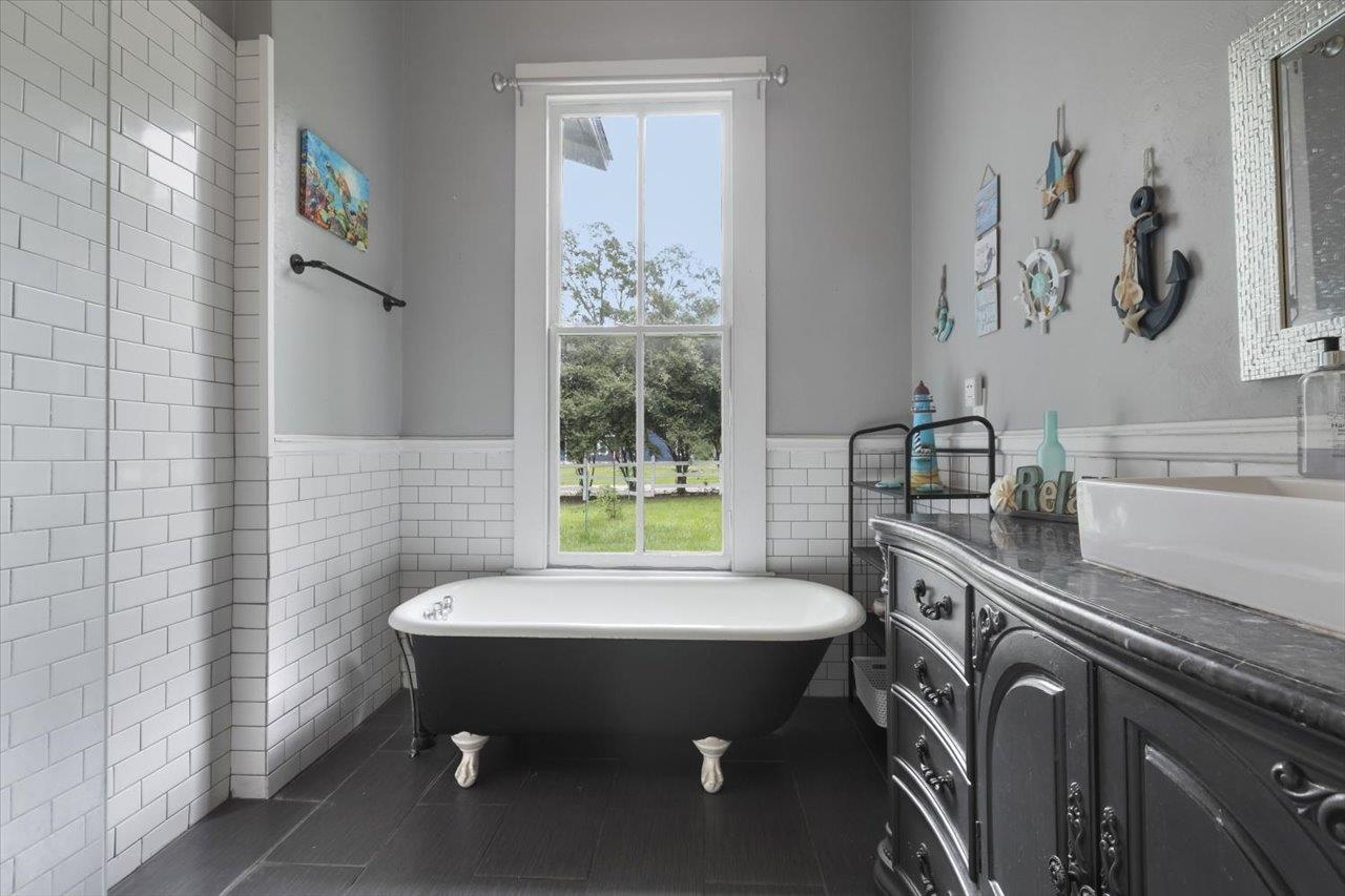 79 Lakeside Road Monticello, FL 32344 - Photo 25 of 43