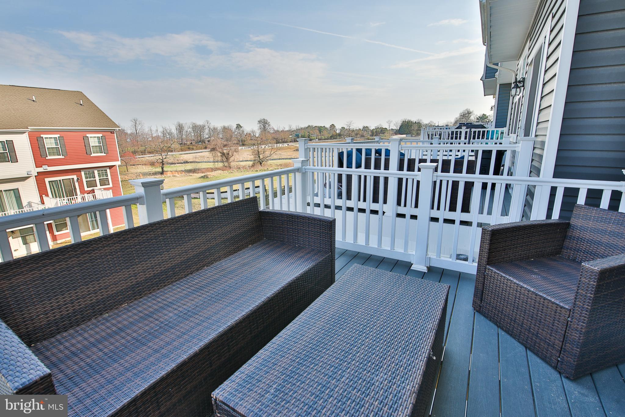 5059 Silver Oak Drive Rosedale, MD 21237 - Photo 34 of 43 a view of a balcony with city view